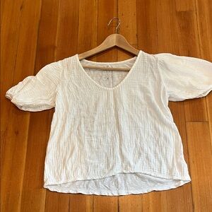 Velvet White Textured Puff Sleeve Blouse